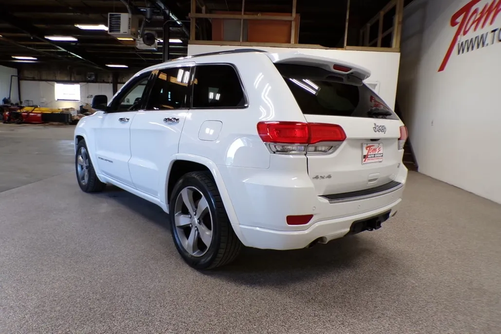 2014 Jeep Grand Cherokee Overland photo 1