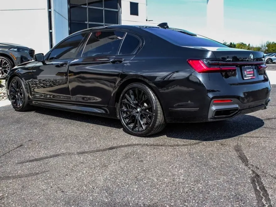 2021 Bmw 750i xDrive Sedan photo 1