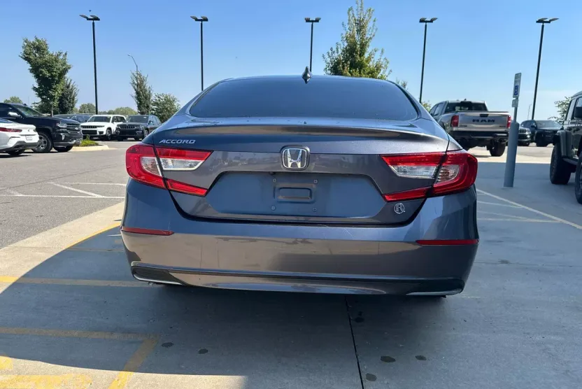 2018 Honda Accord EX-L 1.5T photo 1