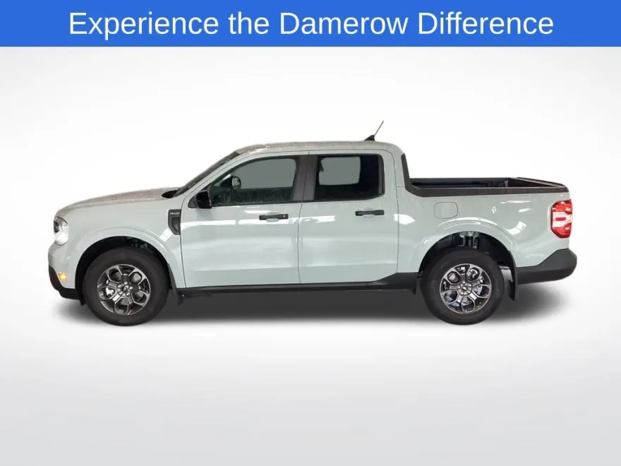 2024 Ford Maverick XLT photo 1