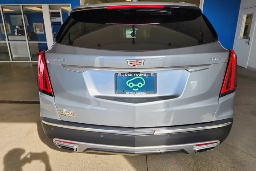 2023 Cadillac XT5 Premium Luxury photo 1