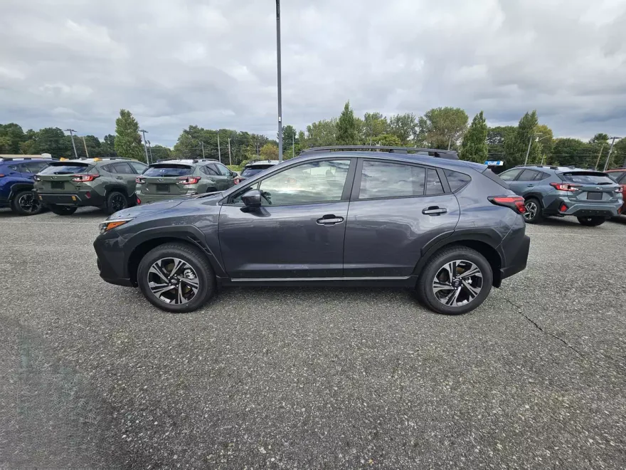 2024 Subaru Crosstrek Premium photo 1