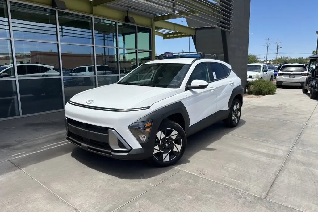 2024 Hyundai Kona SEL photo 1