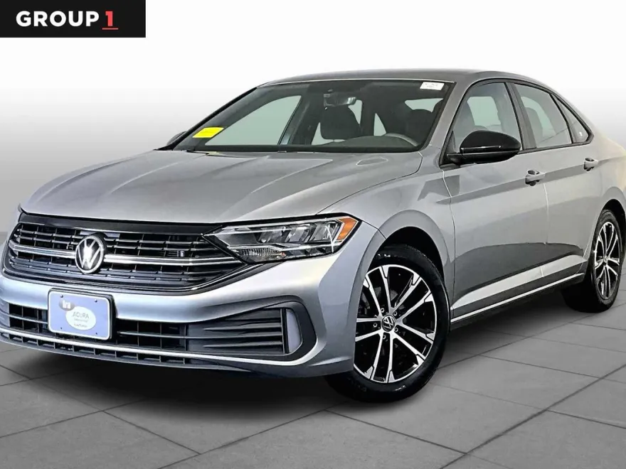 2023 Volkswagen Jetta Sport photo 1
