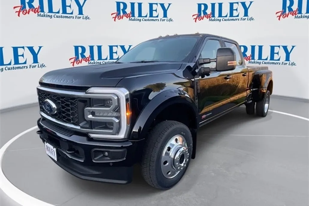 2026 Ford F-450 photo 1