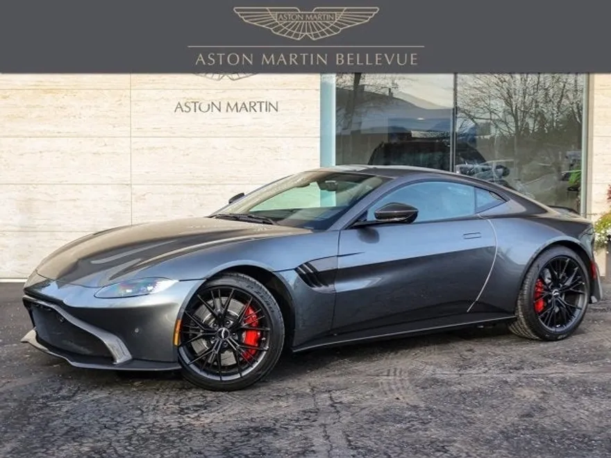 2021 Aston Martin Vantage photo 1