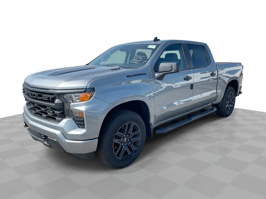 2026 Chevrolet Silverado 1500 Custom photo 1