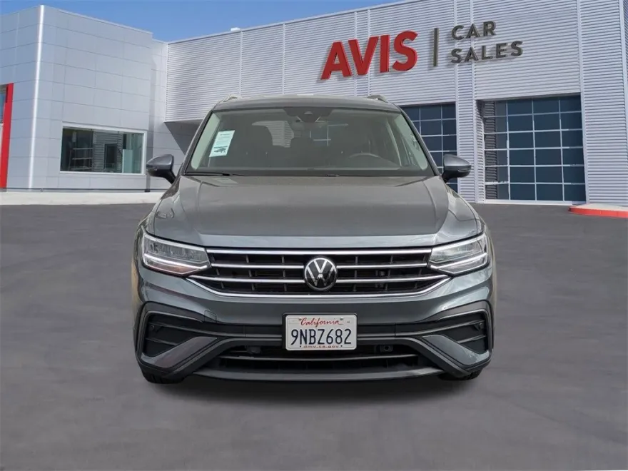 2024 Volkswagen Tiguan SE Wolfsburg Edition photo 1