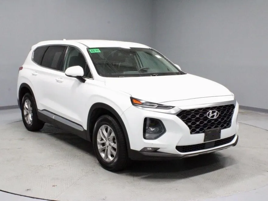 2019 Hyundai Santa Fe SEL photo 1