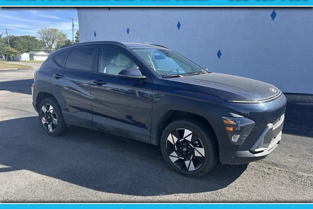 2024 Hyundai Kona SEL photo 1