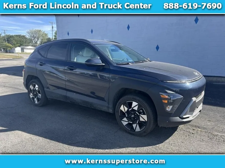 2024 Hyundai Kona SEL photo 1