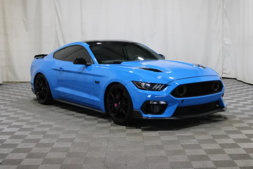 2017 Ford Mustang GT Premium photo 1