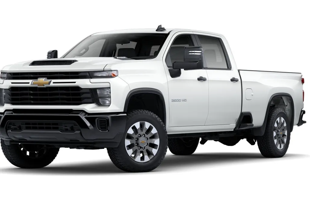 2025 Chevrolet Silverado 2500HD Custom photo 1