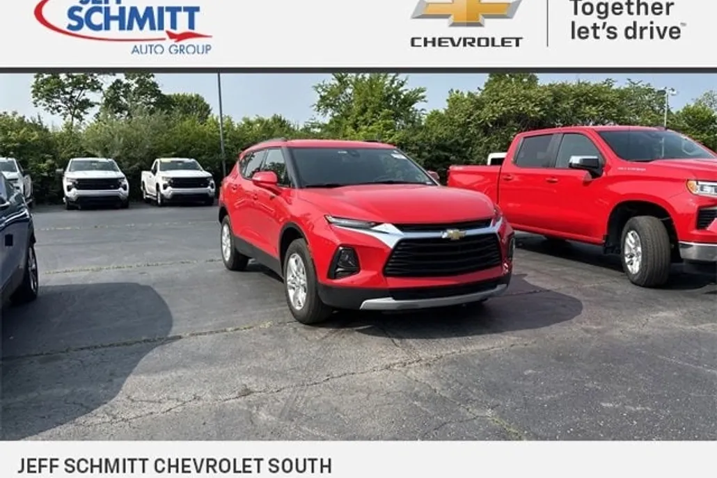2022 Chevrolet Blazer 2LT photo 1