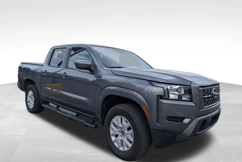 2023 Nissan Frontier SV photo 1