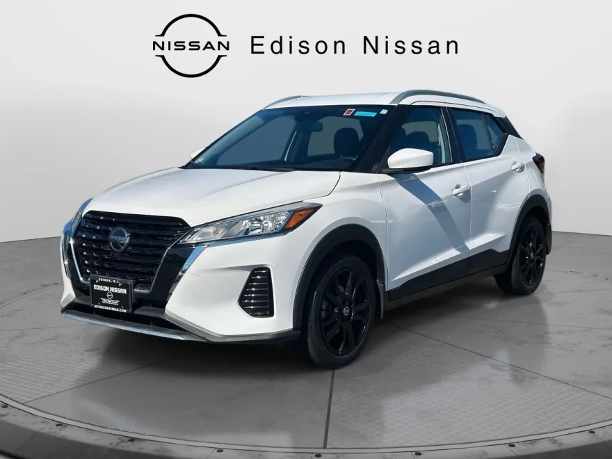 2021 Nissan Kicks SV photo 1