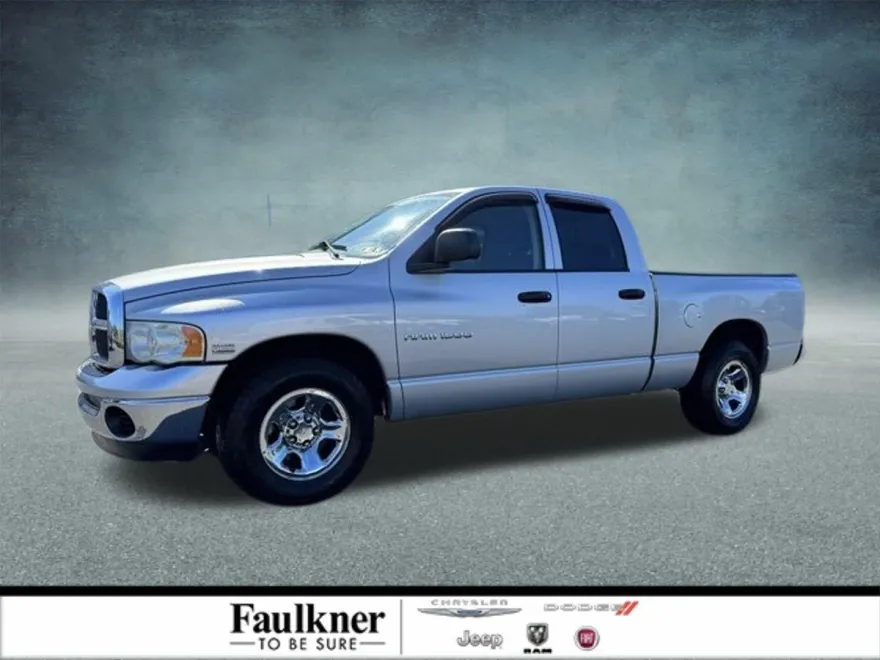 2004 Dodge Ram ST photo 1