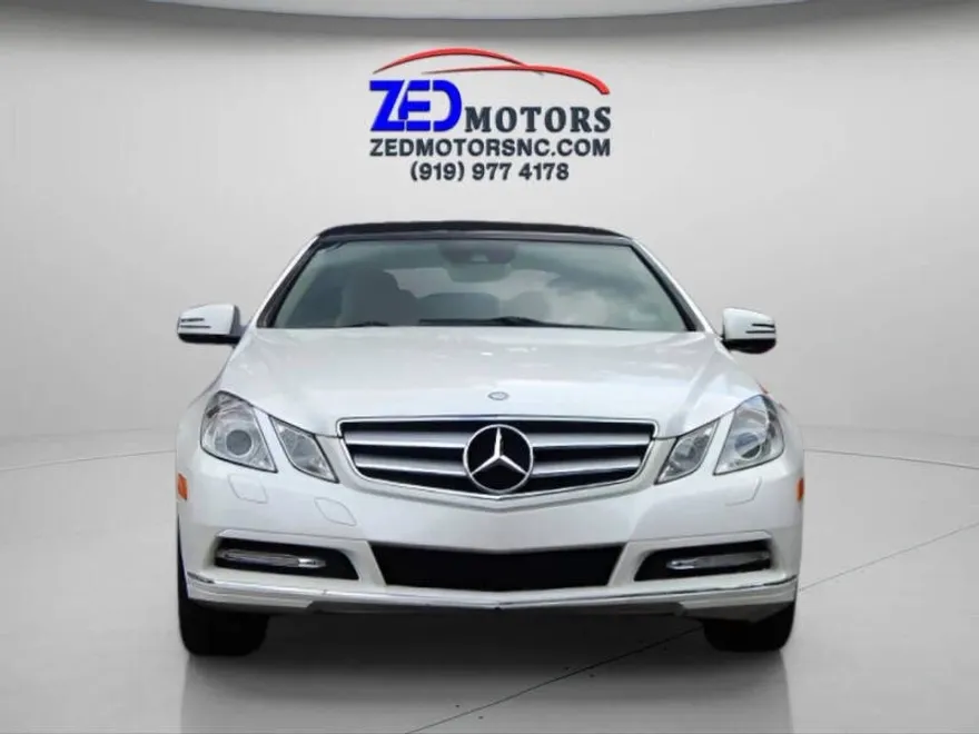 2012 Mercedes Benz E 350 photo 1