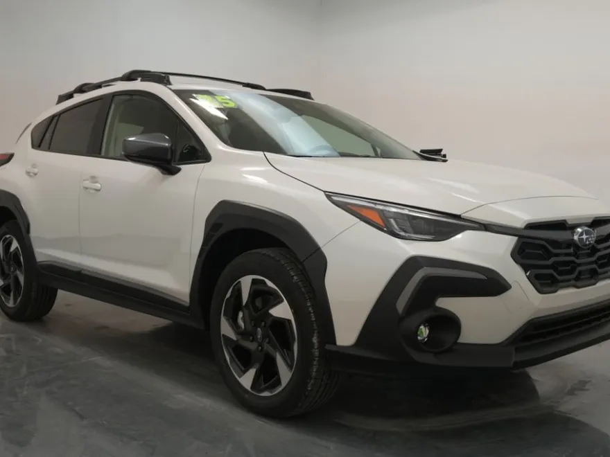 2025 Subaru Crosstrek Limited photo 1