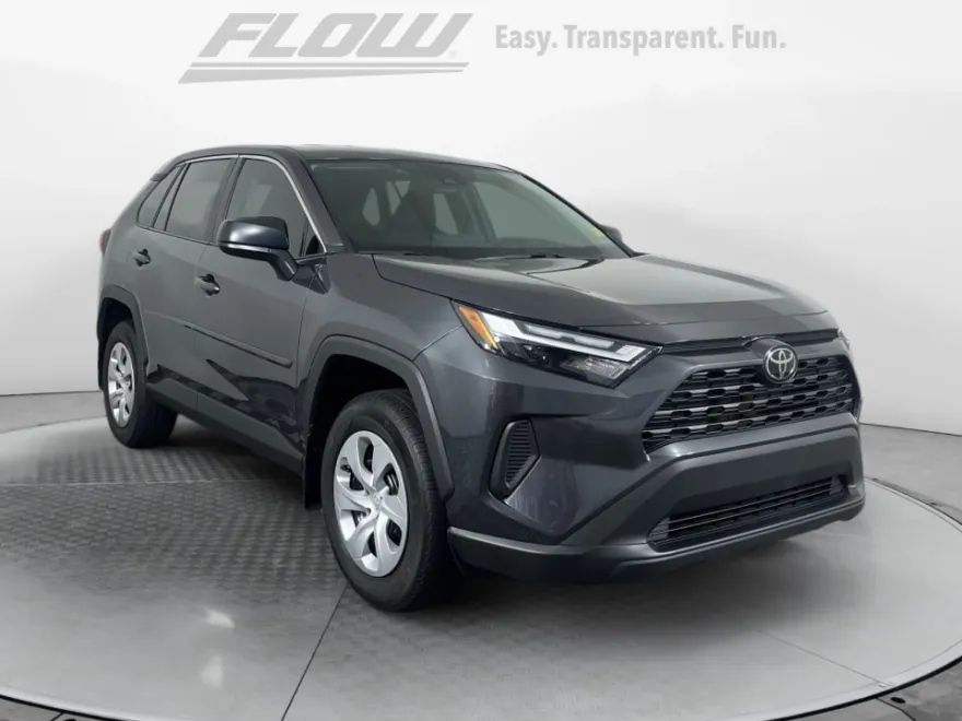 2024 Toyota RAV4 LE photo 1