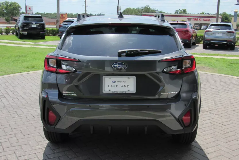 2025 Subaru Crosstrek Limited photo 1
