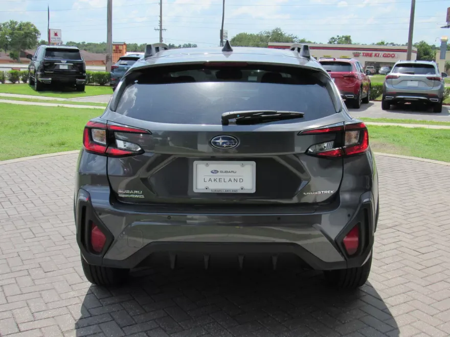 2025 Subaru Crosstrek Limited photo 1