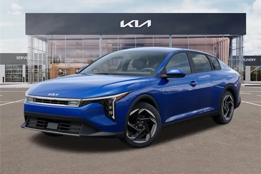 2025 Kia K4 EX photo 1