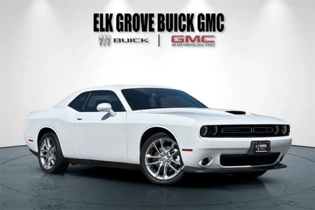 2022 Dodge Challenger GT photo 1