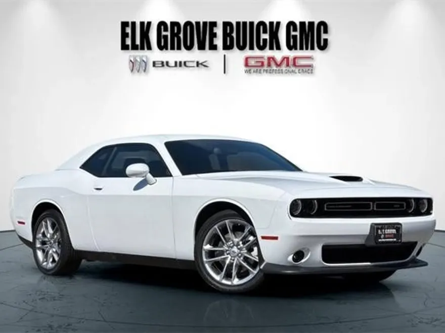 2022 Dodge Challenger GT photo 1
