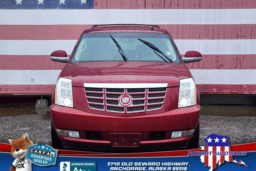 2010 Cadillac Escalade Sport photo 1