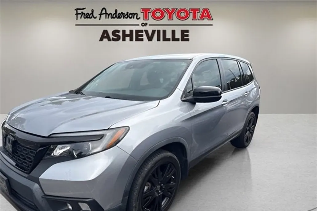 2019 Honda Passport Sport photo 1