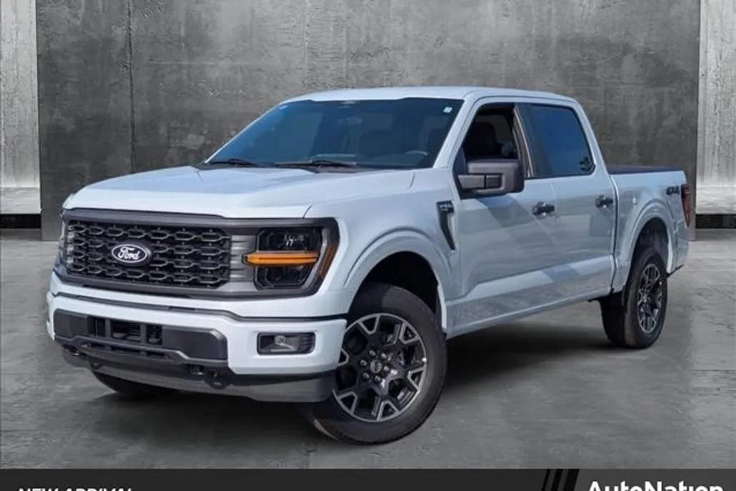 2025 Ford F-150 STX photo 1