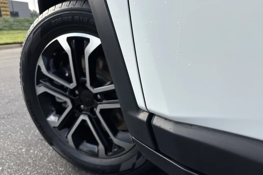 2023 Jeep Compass Limited photo 1