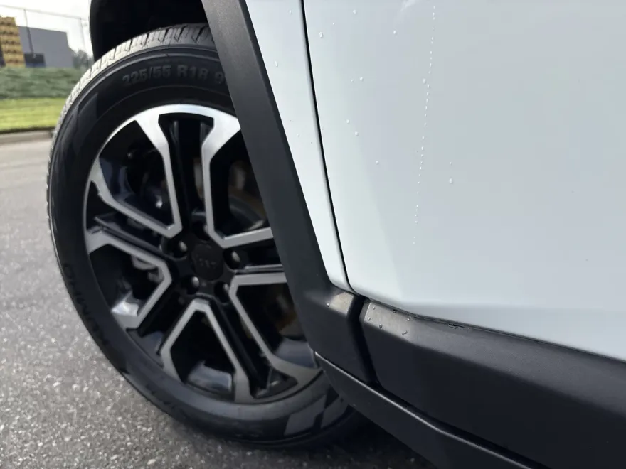 2023 Jeep Compass Limited photo 1