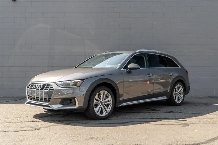 2022 Audi A4 Allroad 45 Prestige Quattro photo 1