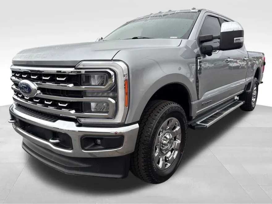 2023 Ford F-350 photo 1