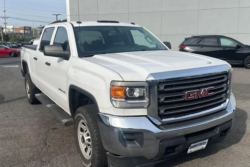2015 Gmc Sierra Base photo 1
