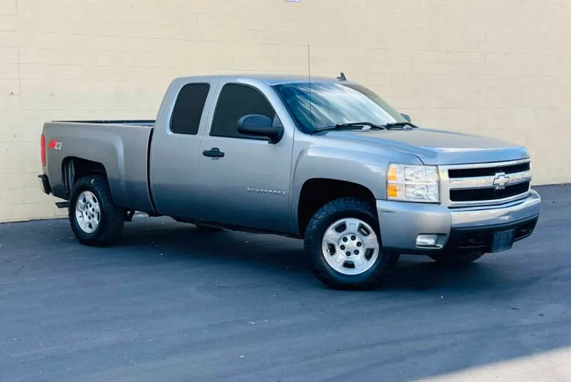 2008 Chevrolet Silverado 1500 LT1 photo 1