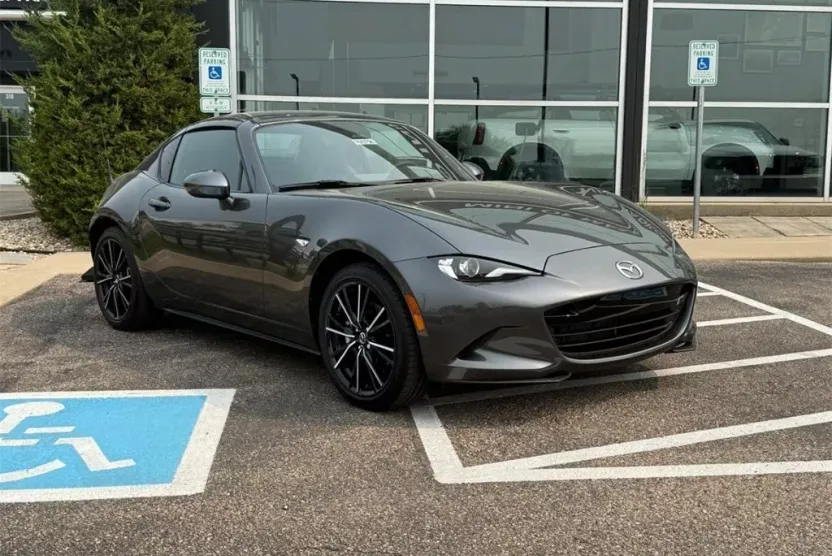 2024 Mazda MX-5 Miata Miata RF Grand Touring photo 1