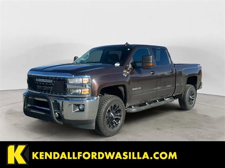 2016 Chevrolet Silverado 2500HD LT photo 1