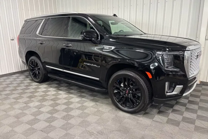 2023 Gmc Yukon Denali photo 1