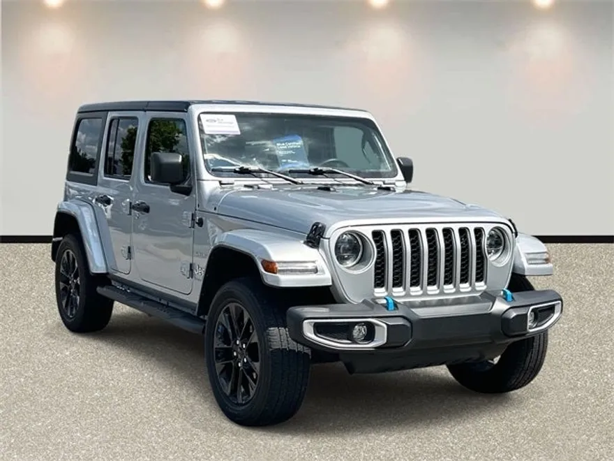 2023 Jeep Wrangler Sahara 4xe photo 1