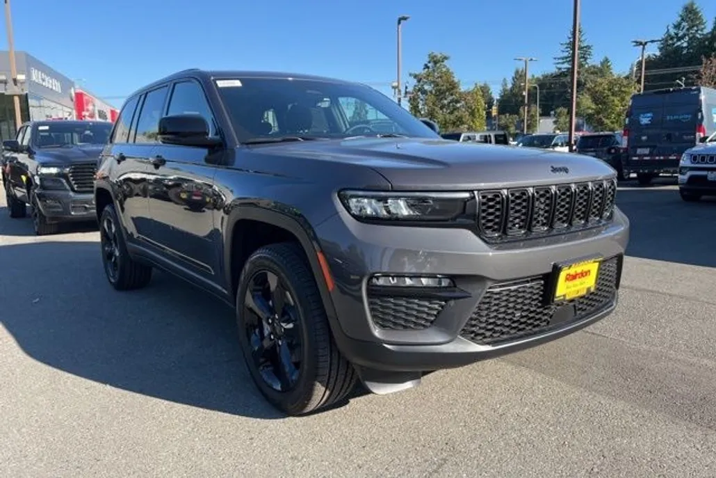2025 Jeep Grand Cherokee Limited photo 1