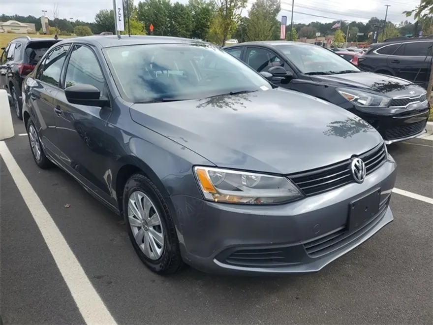 2013 Volkswagen Jetta 2.0 Base photo 1