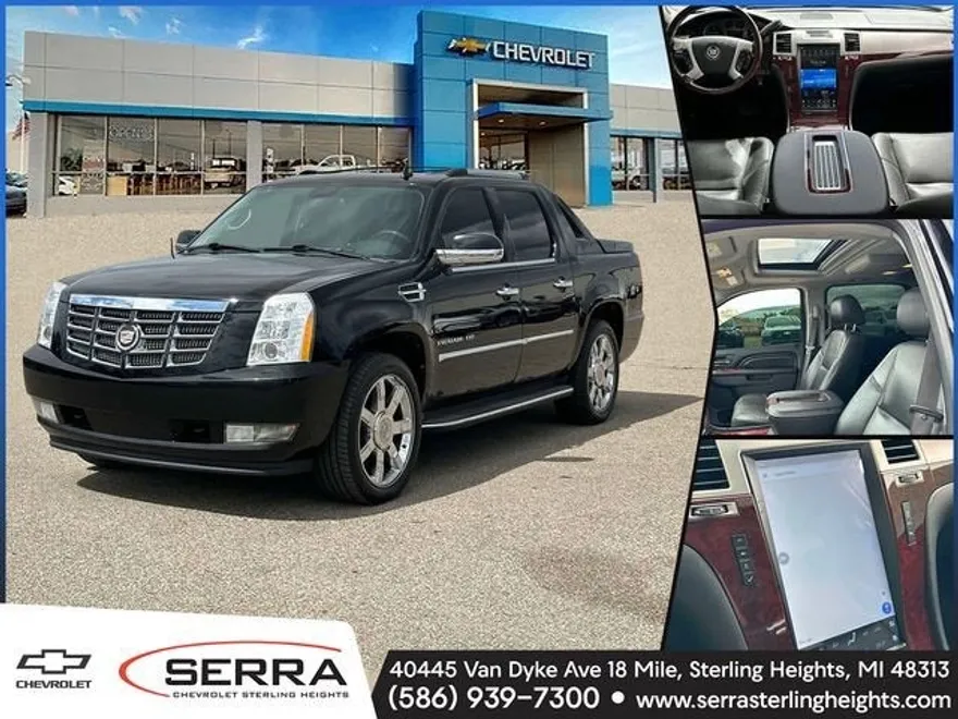 2012 Cadillac Escalade EXT Luxury photo 1