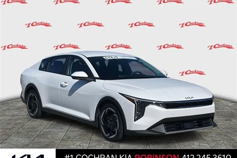 2025 Kia K4 EX photo 1