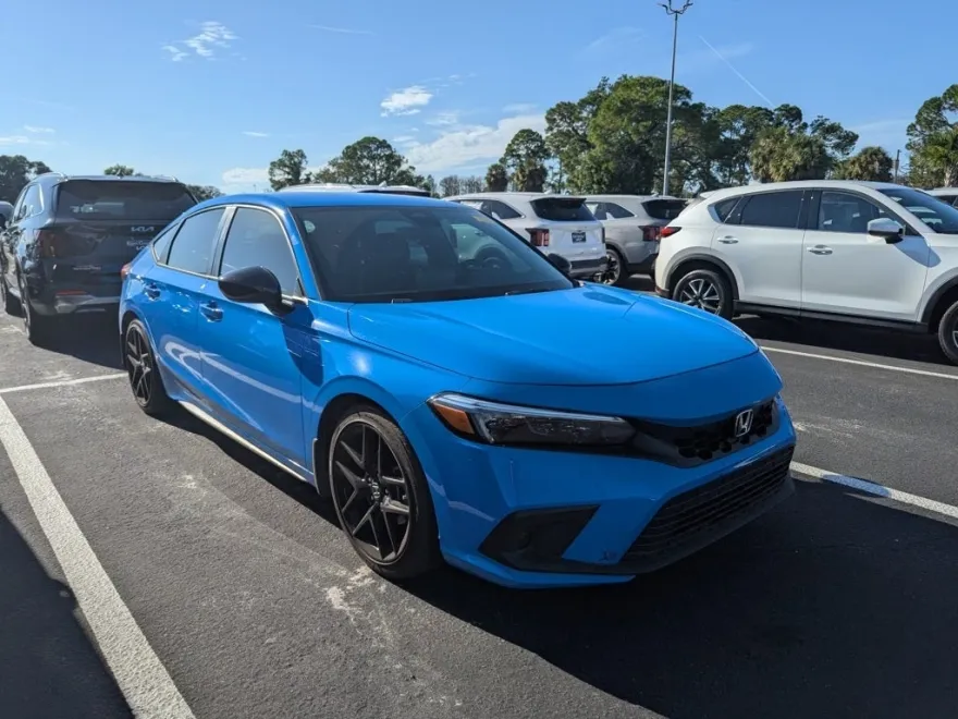 2024 Honda Civic Sport photo 1