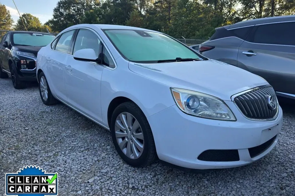 2016 Buick Verano Base photo 1