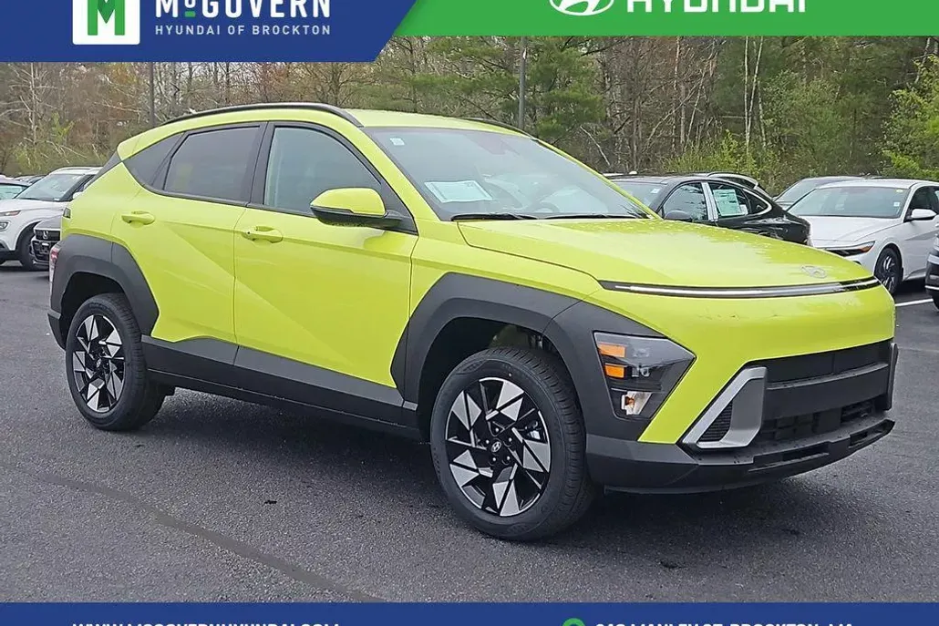 2025 Hyundai Kona SEL photo 1