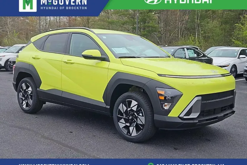 2025 Hyundai Kona SEL photo 1